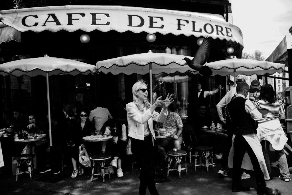 Café de Flore - instant décisif - dovecote